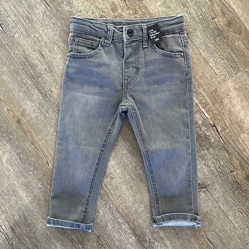 NWT toddler baby jeans gray 18 months